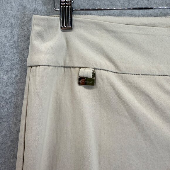Lisette Womens Cream Khaki Pants Pull On Stretch Capri Cropped Office Size 10 - Picture 3 of 12